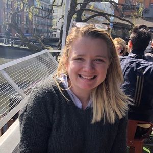 Meet your Posher, Madeline